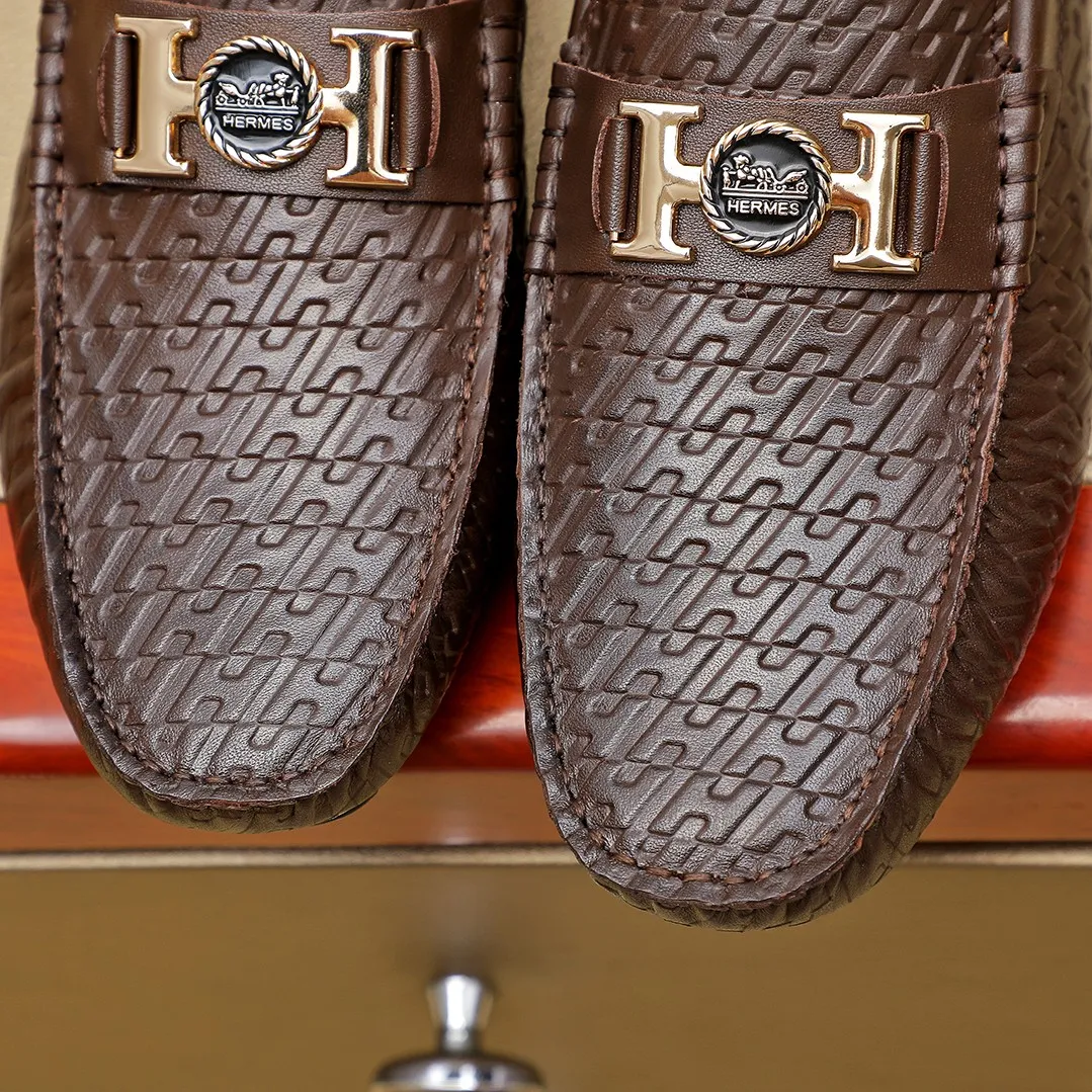 Men's shoes 💰360 🕷🕷【HERMES】The same style as Hermès counters🇨🇳Classic slip-on shoes 1:1 mold opening💯Original quality🍓Using imported first-layer cowhide🍅Pigskin lining🌶🌶Super high-end men's leather shoes🇨🇳Solid and stable Very special🍇2 colors, optional! Code number 38-45……